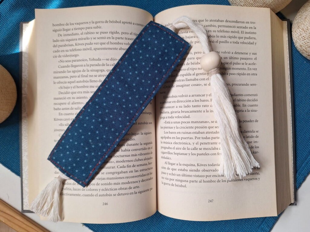 Punto de libro de tela