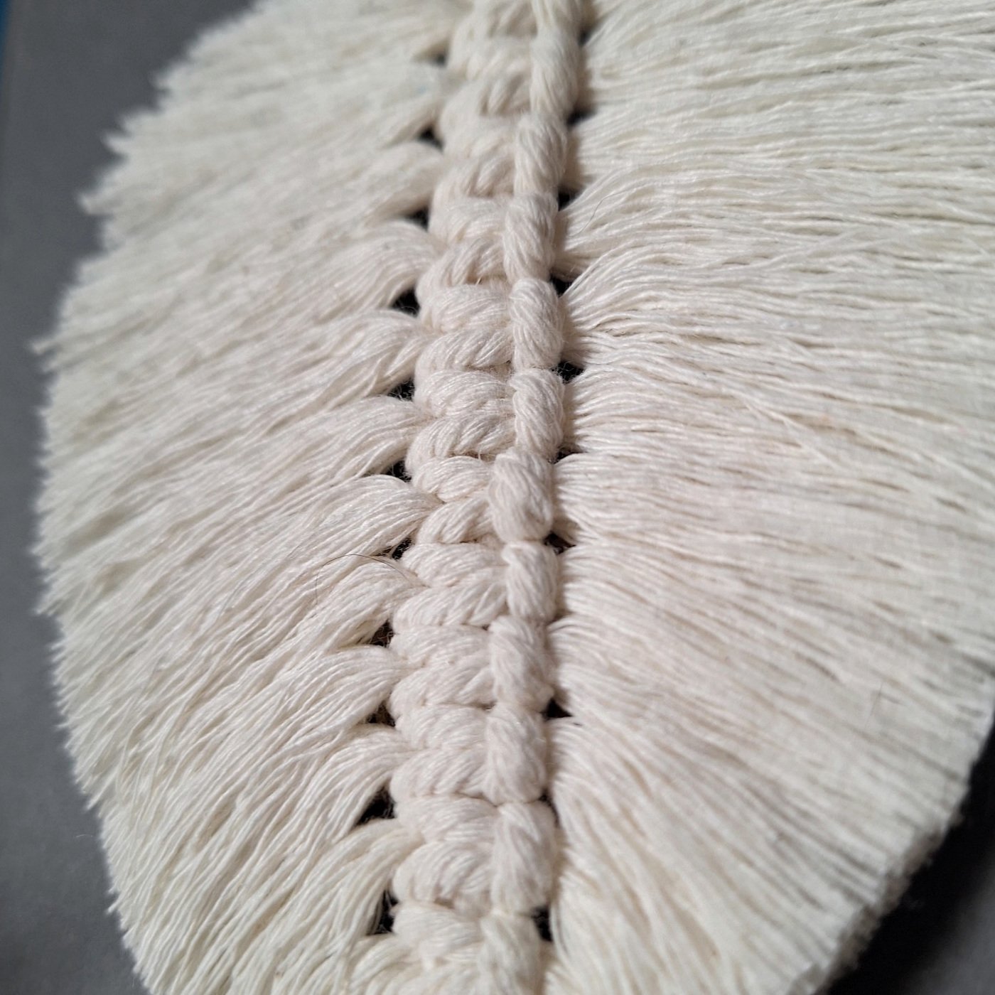 Punto de libro hoja de macramé - Imagen 5